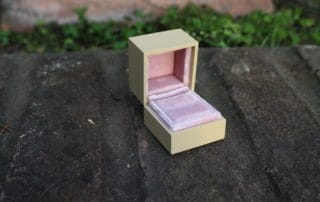 ring-box-velvet pink